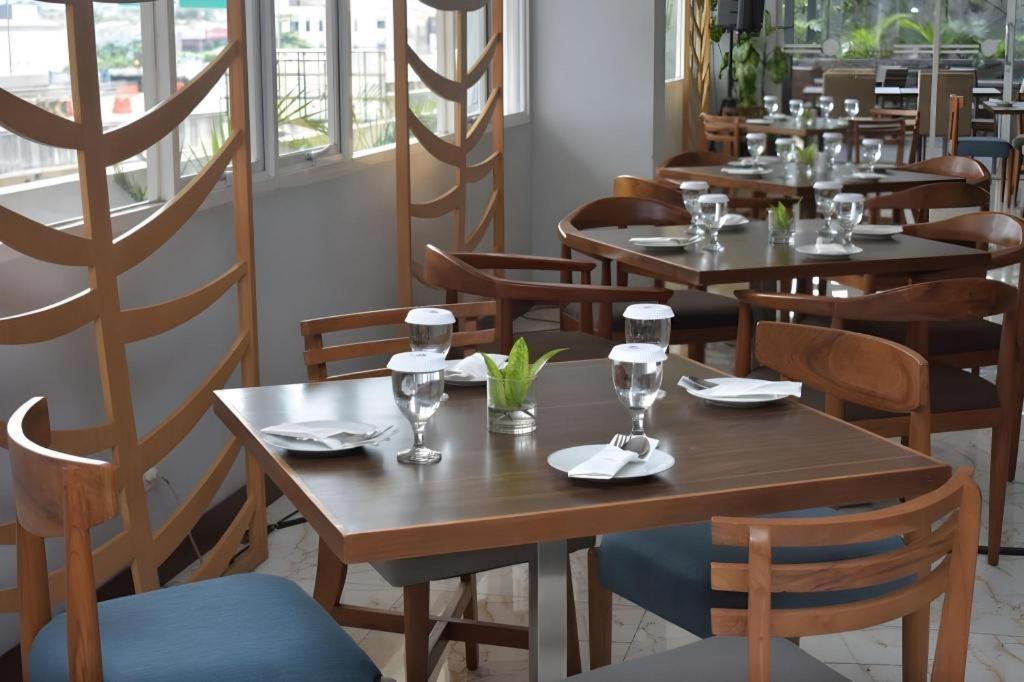 Bogor Valley Hotel Kültér fotó